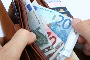 Eine Kanzlei für Arbeitsrecht in Hannover will unter Umständen schon bei der Erstberatung Geld sehen.