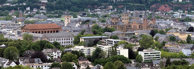 Sie benötigen einen Anwalt für Arbeitsrecht in Trier? Wir helfen Ihnen bei der Auswahl.