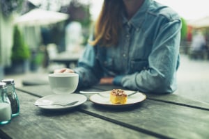 In Cafés liegt das Trinkgeld üblicherweise bei zehn Prozent.