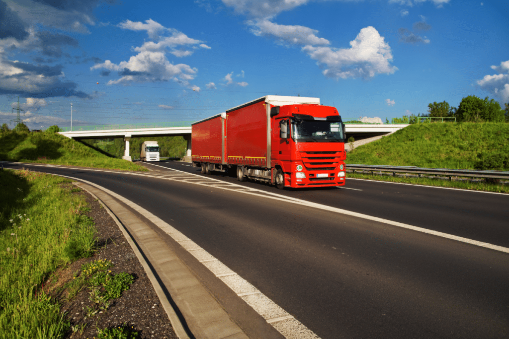 Welche Lenk- und Ruhezeit für Lkw gelten laut Gesetz?