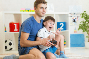 Wann ist Väterzeit möglich? Und wie kann ein Musterantrag für die Elternzeit als Vater aussehen?