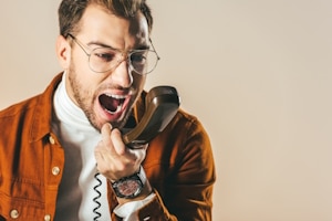 Darf der Arbeitgeber mich im Urlaub anrufen?